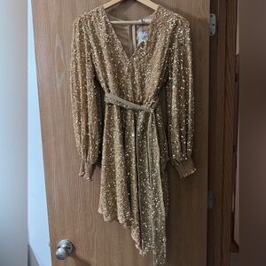 Alice + Olivia Gold Sequin Long Sleeve Dress